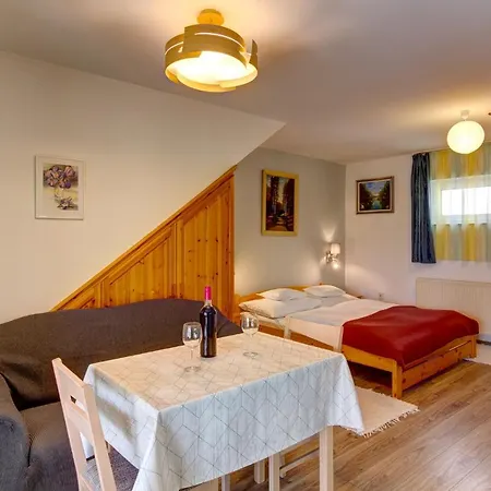 Apartment Gyapay *