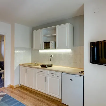 Gyapay Apartment