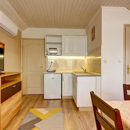 Apartment Gyapay